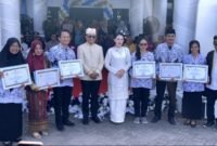 Foto bersama usai upacara memperingati Hari Guru Nasional 2025 [istimewa]