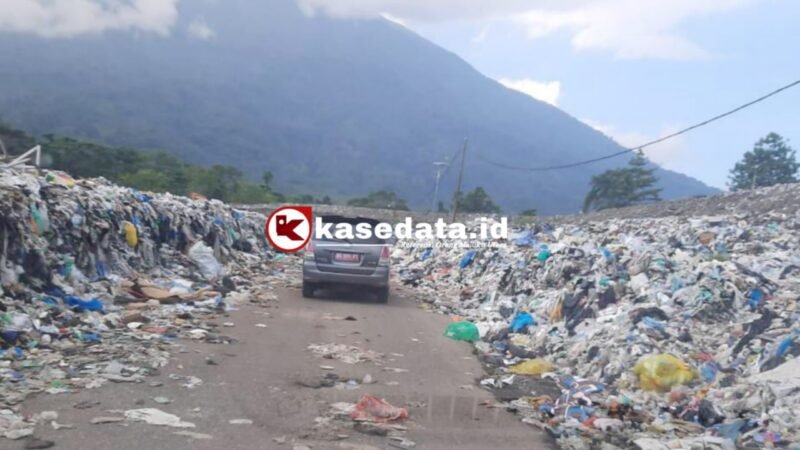 TPA Buku Deru-deru Kota Ternate [dok : sukarsi/kasedata]