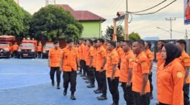 Apel Pasukan Siaga Angkutan Natal 2025 dan Tahun Baru 2026 di Lapangan Upacara Basarnas Ternate