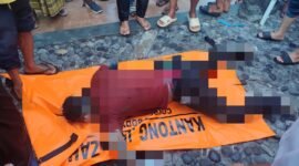 Jasad korban yang ditemukan di pantai Falajawa Kota Ternate [Foto : istimewa]
