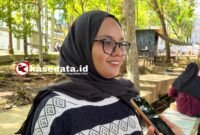 Mahasiswi Unkhair asal Halmahera Tengah Rifya Rusdi [Foto : sukarsi/kasedata]