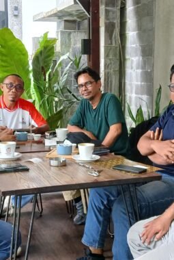 Perkuat Sinergitas, IKA PMII Malut Gelar Turnamen Mini Soccer