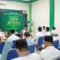 DPC PKB Kota Ternate menggelar peringatan Isra Mi'raj menghadirkan pembicara sekaligus pembawa tausyiah, Alhabib Zaki bin Abdurahman Al-Aydrus, dan Dr Harwis, Lc. Acara peringatan itu dipusatkan di Kantor DPC PKB Kota Ternate, Kelurahan Mangga Dua. || dok : Sukarsi/Kasedata