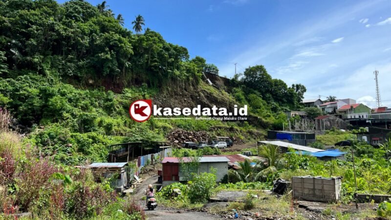 Pemukan warga di wilayah bekas galian C RT 12, Kelurahan Kalumata, Kota Ternate [Foto : sukarsi/kasedata]