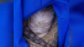 Bayi laki-laki saat ditemukan warga Kelurahan Kastela, Pulau Ternate [Foto : istimewa]