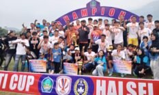 Resmi Ditutup, PS Kampung Makeang Juara Turnamen Bupati Cup