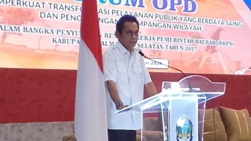 Wakil Bupati Halmahera Selatan, Helmi Umar Muchsin, saat membuka Forum OPD terkait penyusunan RKPD 2027 [Foto : ridal/kasedata]