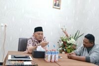 Pertemuan ketua KONI Malut di, Kelurahan Takoma, Kota Ternate. Pertemuan ini turut dihadiri sekretaris dan bendahara KONI serta perwakilan pengurus TI dari lima Kabupaten/Kota