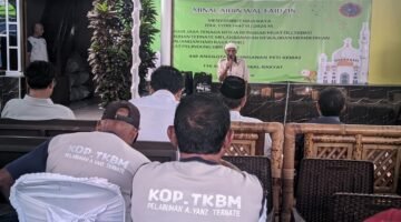 Pekerja Bongkar Muat di Ternate Terima THR 15 Juta