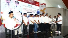 Ketua PWI Halsel Samsudin Chalil/Prosesi pelantikan pengurus PWI Halsel oleh Ketua PWI Maluku Utara [dok : ridal/kasedata]