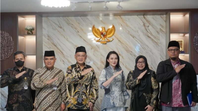 Gubernur Maluku Utara, Sherly Tjoanda Laos, saat melaksanakan kunjungan kerja ke kantor Kementerian Haji dan Umrah RI, di Jakarta. || dok : Adpim Malut