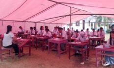 Gempa Tak Hentikan Semangat, Pelajar SMAN 11 Batang Dua Ikuti Ujian di Tenda