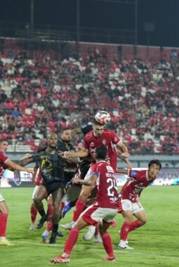 Kalah 4-1, Hendri : Pertandingan Berkelas yang Ternoda 