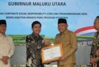 Wakil Gubernur Maluku Utara, H. Sarbin Sehe menerima penghargaan bergengsi Corporate Social Responsibility (CSR) dan Pengembangan Desa Berkelanjutan (PDB) Awards 2026. || dok : Humas/Adpim Malut