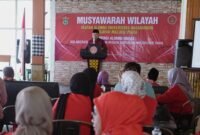 Wakil Gubernur Maluku Utara, H. Sarbin Sehe, resmi membuka Musyawarah Wilayah Ikatan Alumni Universitas Hasanuddin (IKA Unhas) Maluku Utara yang digelar di Grand Fatmah, Kota Ternate. || dok : Humas/Adpim Malut