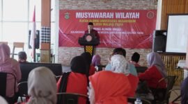 Wakil Gubernur Maluku Utara, H. Sarbin Sehe, resmi membuka Musyawarah Wilayah Ikatan Alumni Universitas Hasanuddin (IKA Unhas) Maluku Utara yang digelar di Grand Fatmah, Kota Ternate. || dok : Humas/Adpim Malut