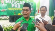 Ketua DPW PKB Maluku Utara, Jasri Usman, saat diwawancarai [Foto : iin/kasedata]