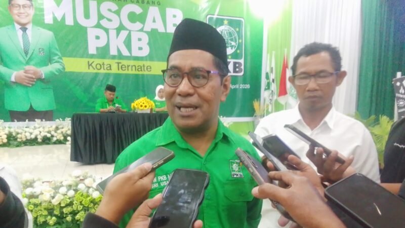 Ketua DPW PKB Maluku Utara, Jasri Usman, saat diwawancarai [Foto : iin/kasedata]