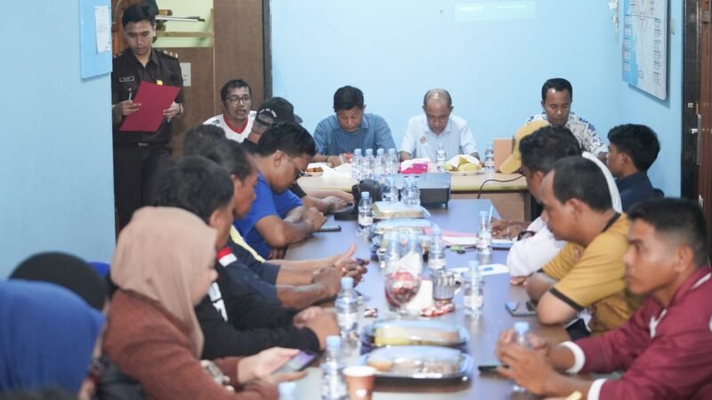 Sosialisasi pendampingan hukum tentang Laporan Pertanggungjawaban yang berlangsung di Kantor KONI Kota Ternate [dok : kasedata]