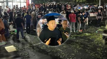 Aksi pedagang/Sekda Kota Ternate saat diwawancarai media[Foto : angga/kasedata]