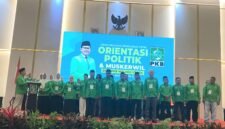 Wakil Sekretaris Jenderal DPP PKB, Zainul Munasichin saat memimpin pengukuhan DPW PKB Maluku Utara periode 2026-2031. || dok : Sukarsi/Kasedata