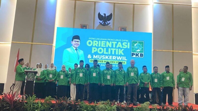 Wakil Sekretaris Jenderal DPP PKB, Zainul Munasichin saat memimpin pengukuhan DPW PKB Maluku Utara periode 2026-2031. || dok : Sukarsi/Kasedata