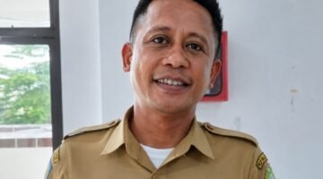 Plt Kepala Dinas Pekerjaan Umum dan Penataan Ruang (PUPR) Provinsi Maluku Utara, Risman Iriyanto Djafar. || dok : Ilham/Kasedata