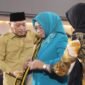 Wakil Gubernur Maluku Utara, Sarbin Sehe, resmi mengukuhkan Bunda Literasi Provinsi Maluku Utara. || dok : Kasedata
