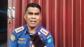 Pelaksana Tugas Kepala Damkar Kota Ternate, Naim Syafar [Foto : sukarsi/kasedata]