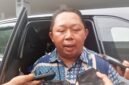 Sekda Kota Ternate Rizal Marsaoly, diwawancarai usai rapat KKMP [Foto : sukarsi/kasedata]