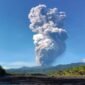 Letusan Gunung Dukono yang terjadi pada Jumat hari ini [Foto : istimewa] 
