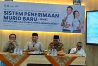 Wakil Gubernur Maluku Utara, H. Sarbin Sehe, saat menghadiri pelaksanaan User Acceptance Testing (UAT) atau uji coba sistem SPMB yang digelar Dinas Pendidikan dan Kebudayaan Provinsi Maluku Utara di aula SMK Negeri 2 Kota Ternate. || dok : Ilham/Kasedata