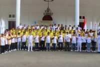 Kontingen Kepulauan Sula yang akan berlaga pada PORPROV V Malut [Foto : karno/kasedata]