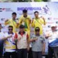 Atlet balap sepeda Kota Ternate saat berhasil menguasai podium dengan meraih medali emas, perak, dan perunggu [Foto : kelana/kasedata]