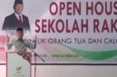 Wali Kota Ternate saat memberi sambutan pada kegiatan open house sekolah rakyat [Foto : iin afriyanti/kasedata]