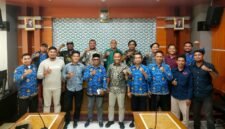 Panitia usai menggelar Technical Meeting (TM) dengan seluruh manajer tim di Gedung Rektorat Universitas Khairun [dok : zulkifli/kasedata]