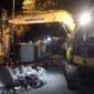 Perbaikan jalan utama di Kelurahan Kayu Merah oleh BPJN Maluku Utara [Foto : haerun/kasedata]