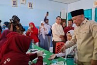 Wakil Gubernur Maluku Utara meninjau langsung pelaksanaan Pengecekan Kesehatan Gratis (PKG) bagi pelajar di SMA Negeri 3 Kota Ternate. || dok : Ilham/Kasedata