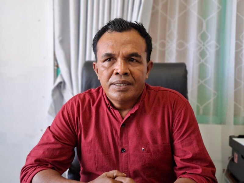Kepala SMA Negeri 3 Kota Ternate, Karim Nawawi. || dok : Ilham/Kasedata