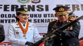 Konferensi pers yang hadiri Gubernur Maluku Utara, Sherly Tjoanda bersama Kapolda Maluku Utara Irjen Pol. Arif Budiman dihalaman Kantor Gubernur Sofifi. || dok : Ilham/Kasedata