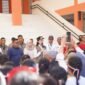 Gubernur Maluku Utara, Sherly Tjoanda bertatap muka dengan siswa Sekolah Rakyat Terintegrasi (SRT) 3 Maluku Utara. || dok : Kasedata