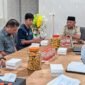 Audiensi Wakil Gubernur Maluku Utara, H. Sarbin Sehe bersama pihak PT Pupuk Indonesia di Kediaman Crysant Ternate. || dok : Kasedata