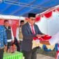 Kepala Dinas Pendidikan dan Kebudayaan (Kadikbud) Provinsi Maluku Utara, Dr. Abubakar Abdullah bertindak sebagai Inspektur Upacara di SMA Kristen Nusa Damai Posi-Posi Rao, Kabupaten Pulau Morotai. || dok : Kasedata