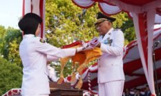 Wakil Gubernur Maluku Utara Pimpin Upacara Penurunan Bendera HUT RI ke-81