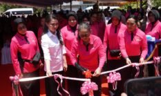 Gubernur Sherly Puji Kepedulian Bhayangkari Sediakan Air Bersih dan MCK