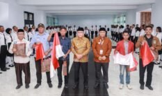 Gerakan 10 Juta Bendera, Pemkot Ternate Bagikan 1.000 Merah Putih