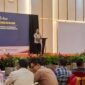 Kepala Dinas Pendidikan dan Kebudayaan (Dikbud) Provinsi Maluku Utara, Abubakar Abdullah memaparkan capaian sekaligus target yang masih harus dikejar untuk mempercepat pemerataan dan peningkatan mutu pendidikan di wilayah kepulauan. || Foto : kasedata.id