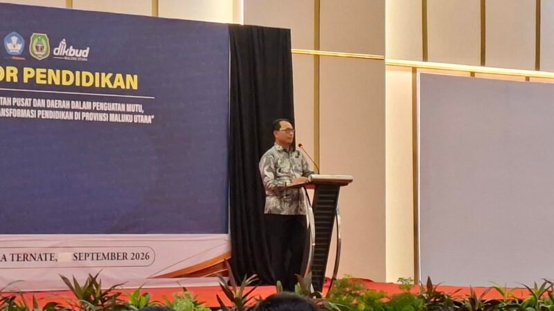 Kepala Dinas Pendidikan dan Kebudayaan Provinsi Maluku Utara, Dr. Abubakar Abdullah. || Foto : Kasedata.id
