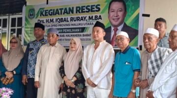 Ketua DPRD Kota Ternate, Iqbal Ruray, usai menggelar Reses di Kelurahan Toboleu. || Foto : Kasedata.id