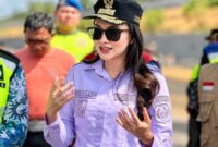 Gubernur Maluku Utara, Sherly Tjoanda Laos, mengunjungi Bandara Baabullah pada 10 September 2026 lalu. Lokasi tersebut menjadi salah satu posko pelaksanaan Operasi Modifikasi Cuaca (OMC). || Foto : Kasedata.id